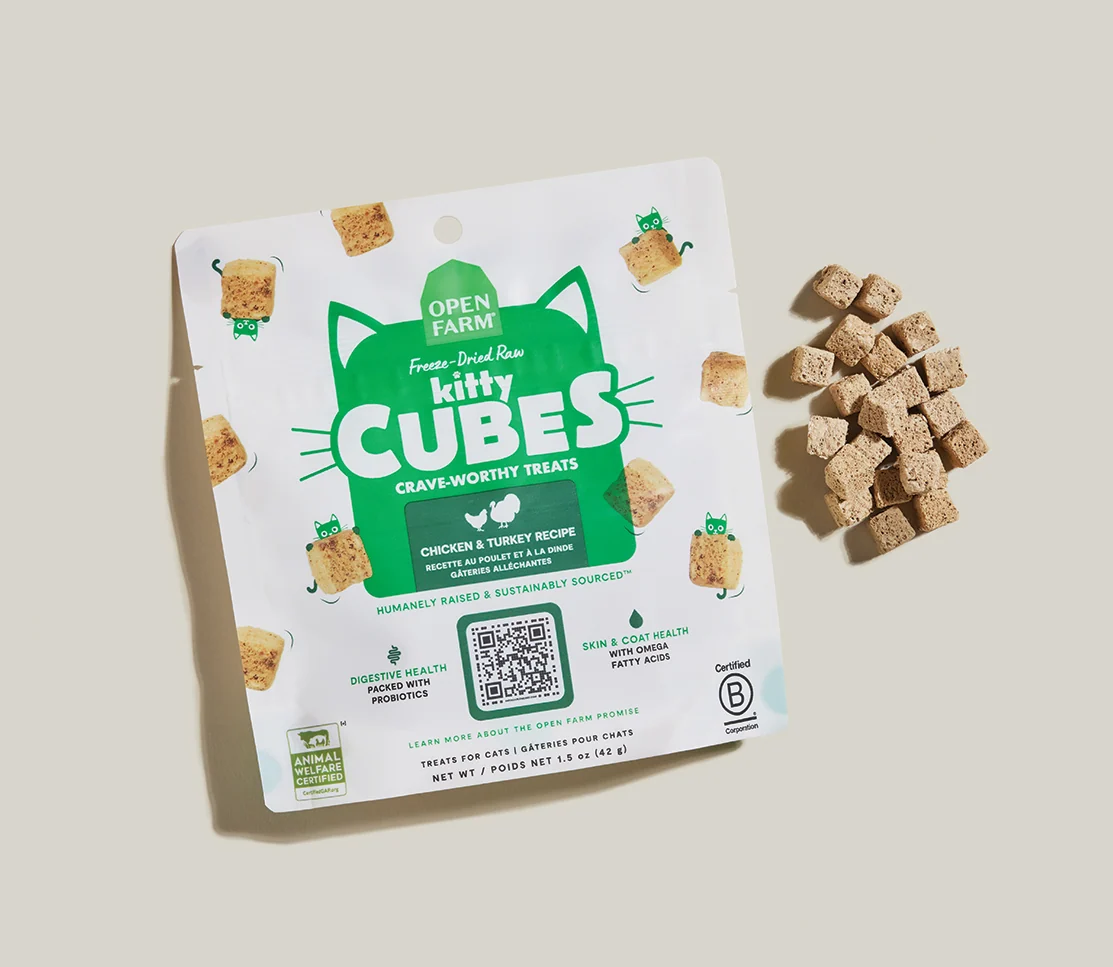 Hähnchen & Pute Kitty Cube Leckerlis: Gefriergetrocknete Rohfleisch-Katzenleckerlis