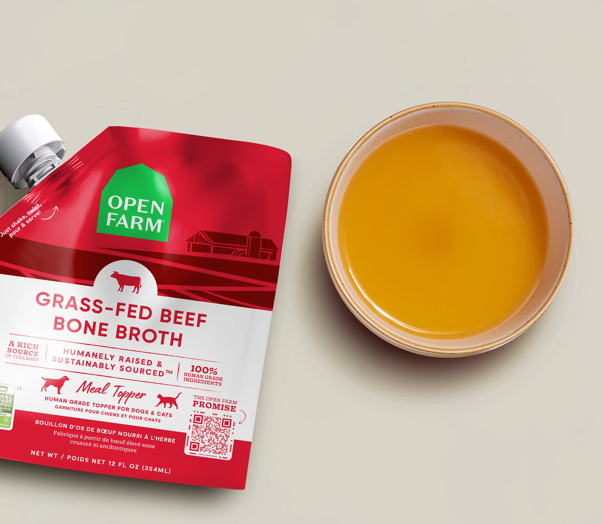 Grass-Fed Beef Bone Broth for Cats, Slow-Simmered with Turmeric