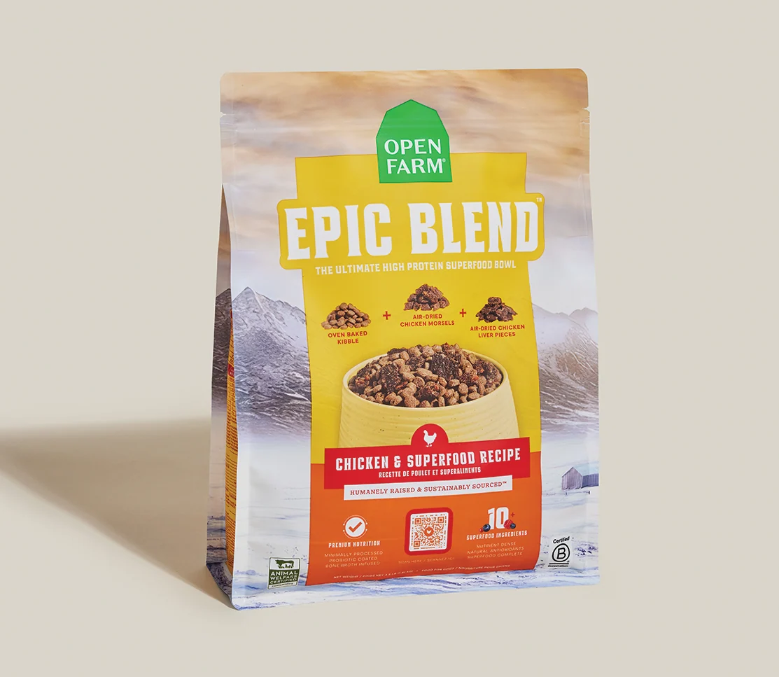 Epic Blend proteinreiches Trockenfutter für Hunde mit Huhn & Superfoods