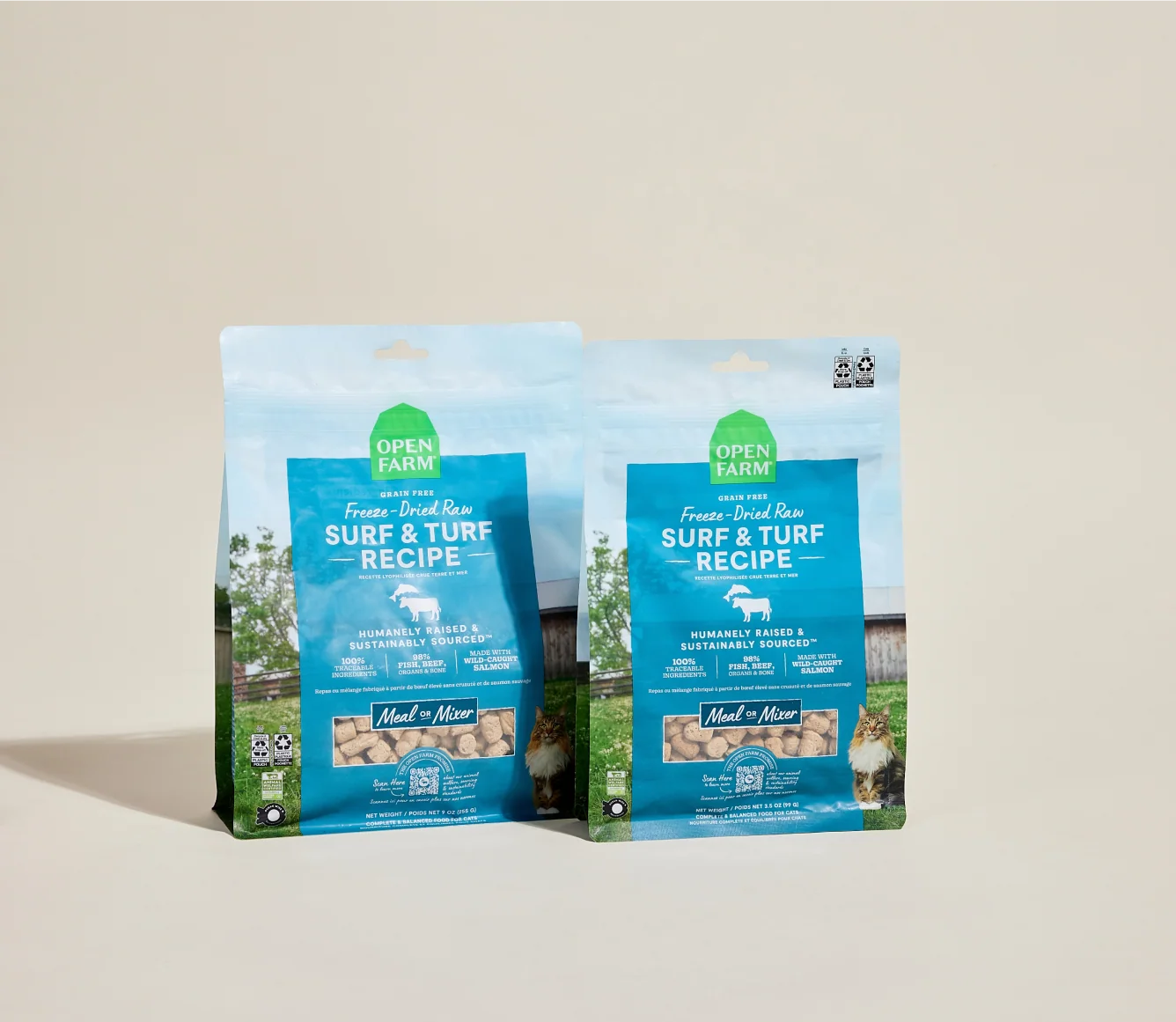 Surf and Turf gevriesdroogde rauwe brokjes voor katten met rund en zalm