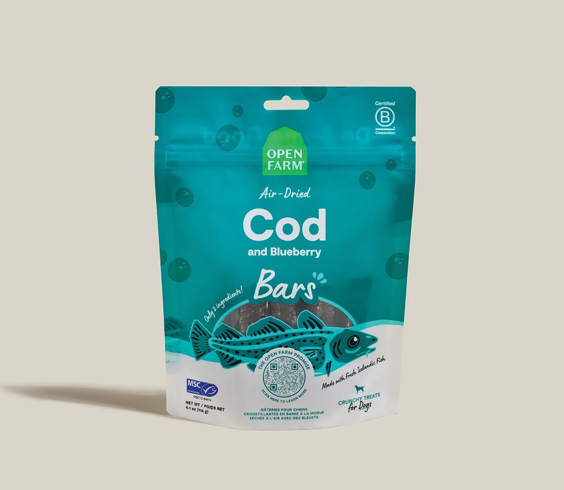 Barrette per cani con merluzzo islandese essiccato all'aria e mirtilli, due ingredienti