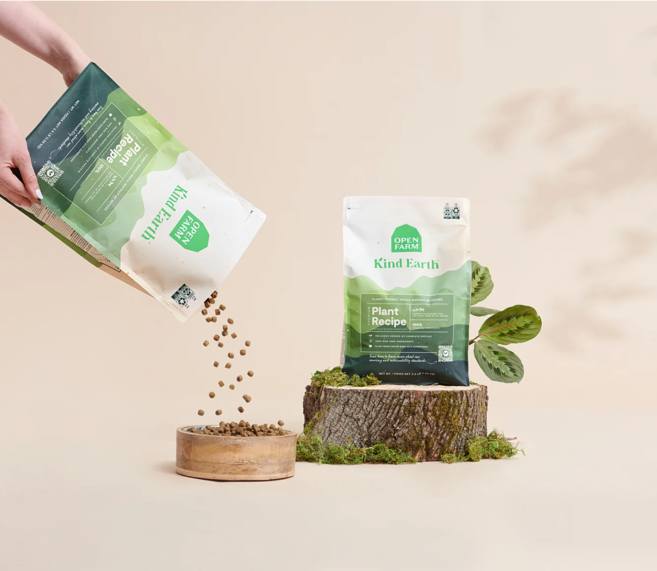 Crocchette vegetali Kind Earth per cani con patata dolce e fave