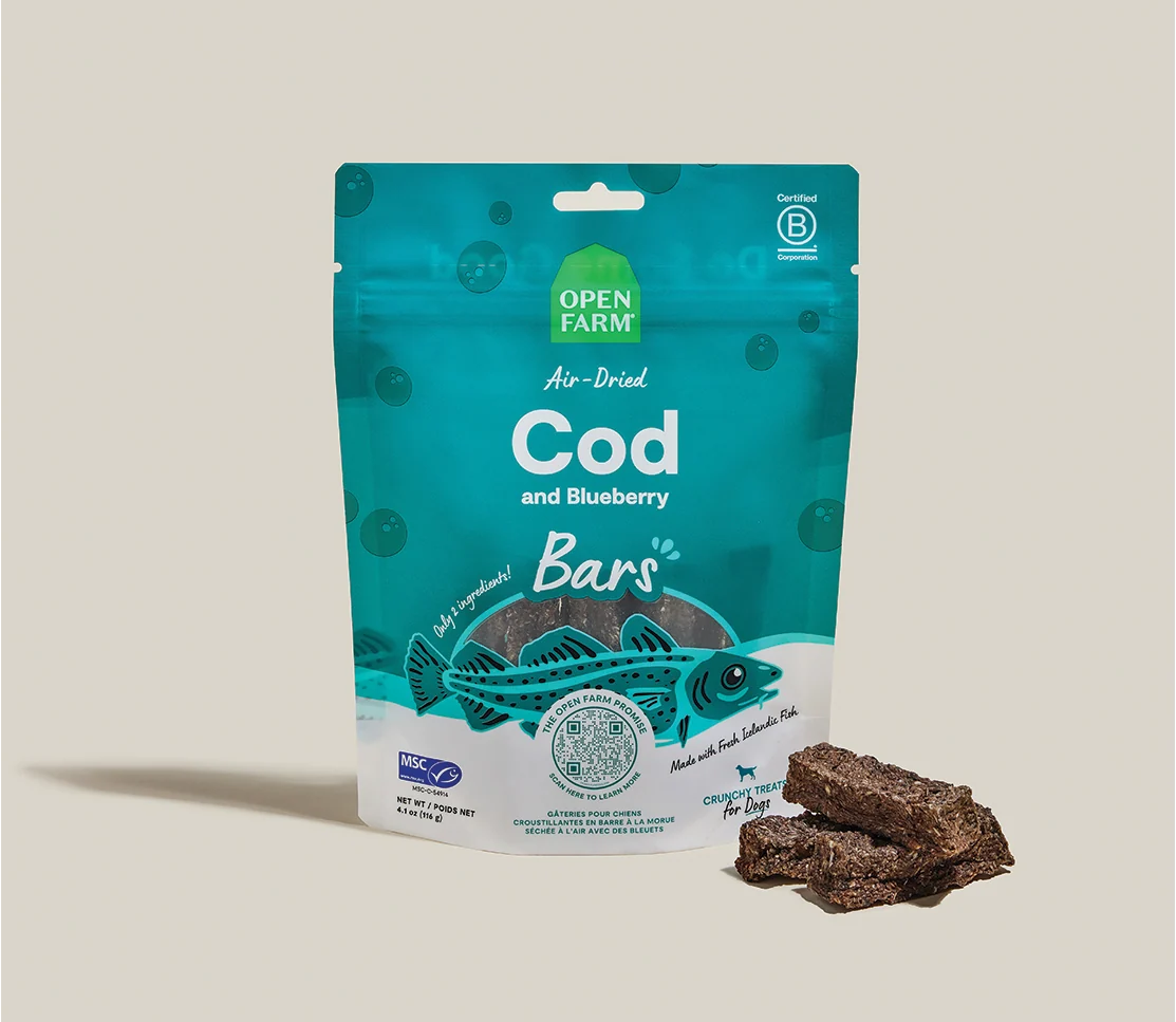 Barrette per cani con merluzzo islandese essiccato all'aria e mirtilli, due ingredienti